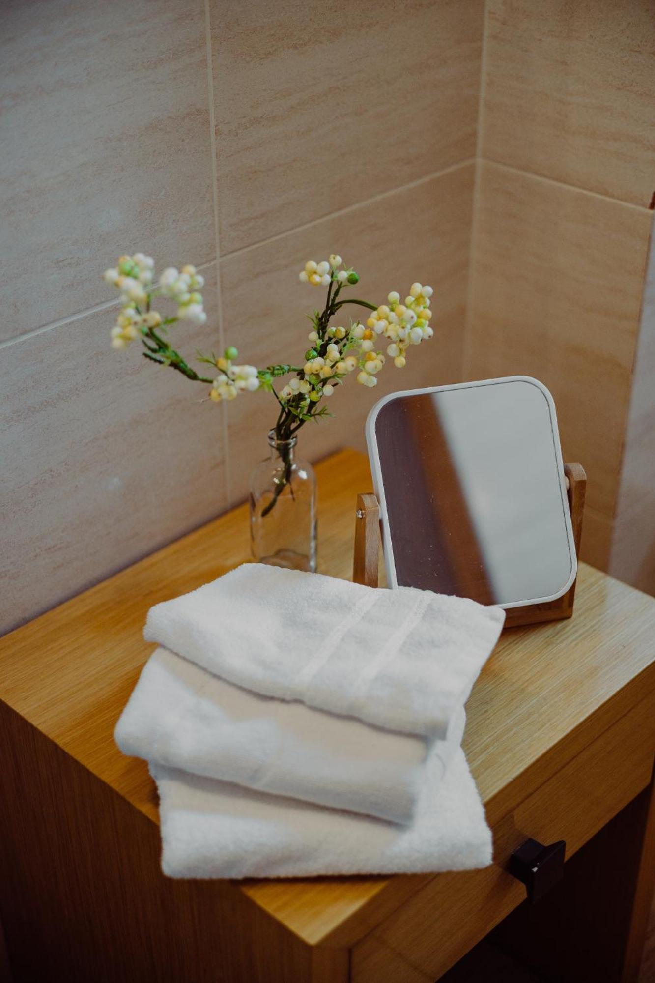 Hotel Bonsai Немча Экстерьер фото