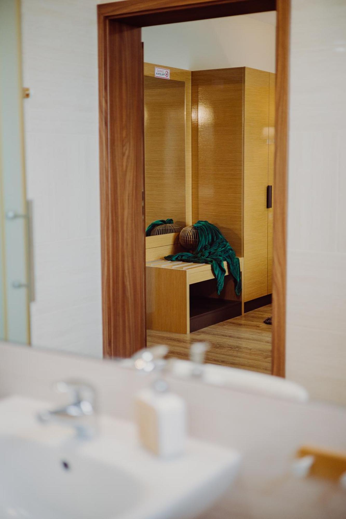 Hotel Bonsai Немча Экстерьер фото